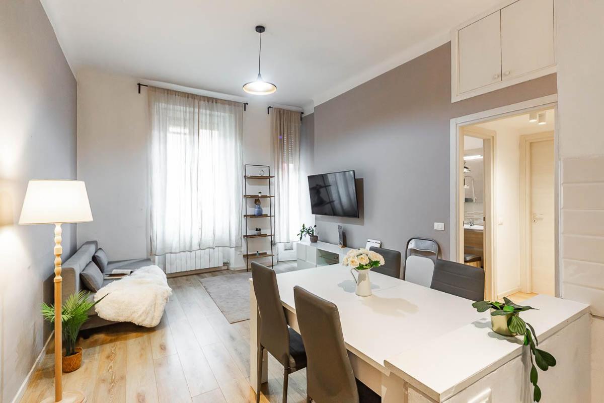 Duomo 10 Minuti Family House 5 Pax Balcone Wifi Apartamento *